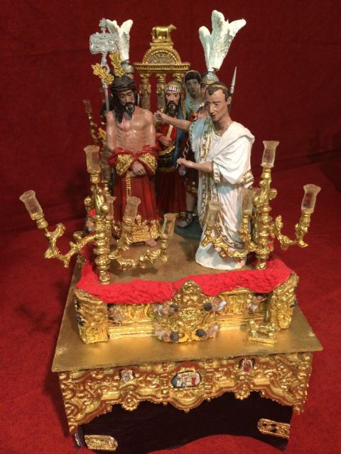 El Museo de Etnografía acoge la exposición de miniaturas 'La palabra de Dios'