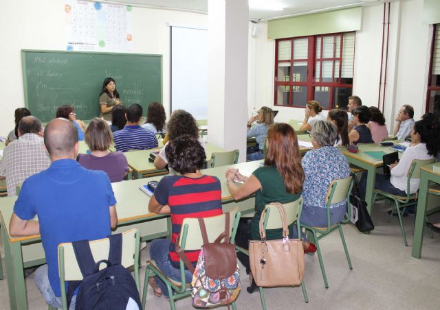La Concejalía de Educación informa de los plazos de matriculación para la Escuela Oficial de Idiomas de Jumilla