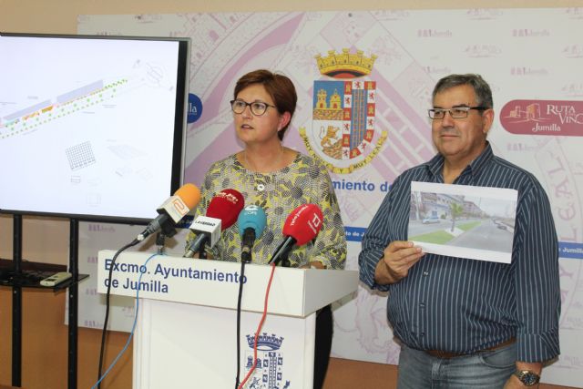 Juana Guardiola: 'El resultado final de las mejoras de la avenida de la Libertad se verá en tres meses'