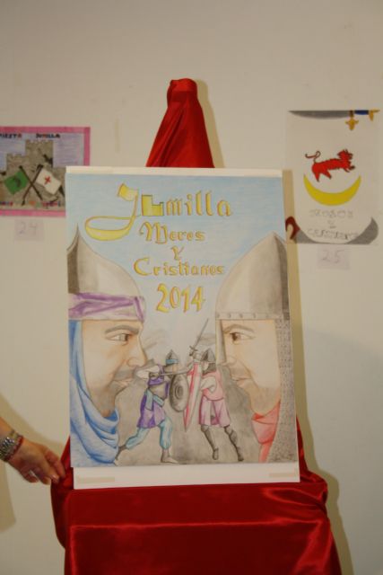 La Asociación de Moros y Cristianaos da a conocer los ganadores del cartel y portada del libro y sus cargos festeros 2014