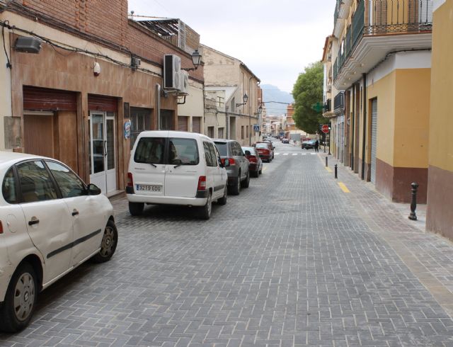La calle Milanos ya se encuentra abierta al tráfico