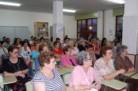 El Centro de Educación de Personas Adultas de Jumilla informa de los plazos de matriculación del curso 2014-2015
