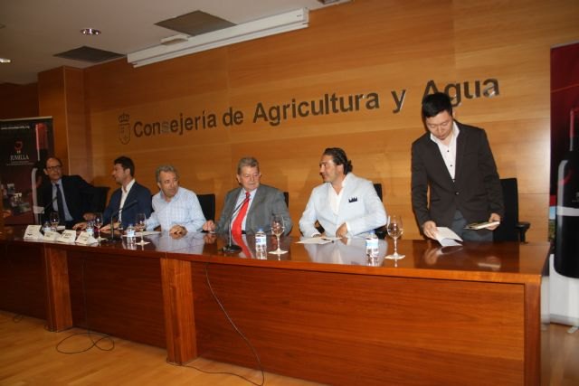 Los vinos de Jumilla y su ruta enoturística se promocionarán en una televisión de China