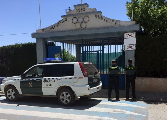 La Guardia Civil detiene a un espectador por alterar el orden público en un partido de fútbol en Jumilla