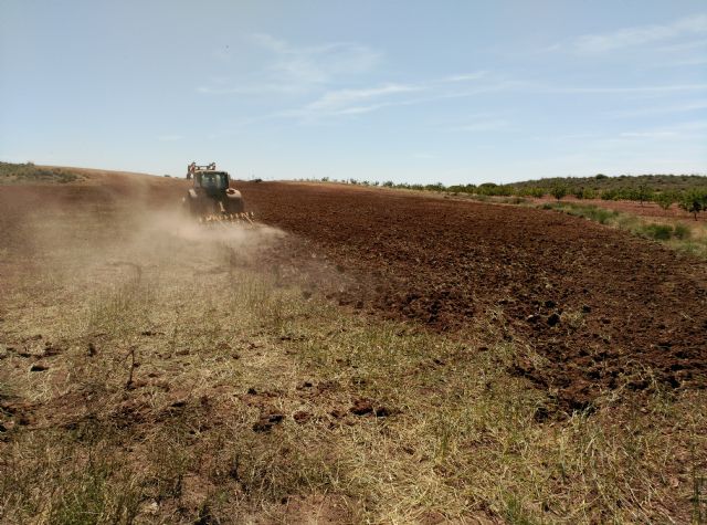 Medio Ambiente recuerda que la utilización de lodos como abono agrícola está prohibida durante el verano