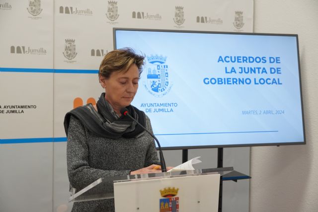 La Junta de Gobierno inicia el expediente para adquirir dos barredoras más para la concejalía de Servicios