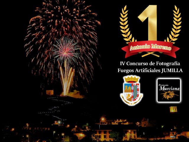 Antonio Moreno, primer premio del concurso de fotografía del Castillo de Fuegos Artificiales 2022