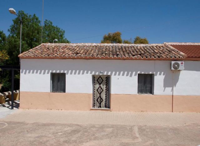La cubierta del local social de Las Encebras será sustituida
