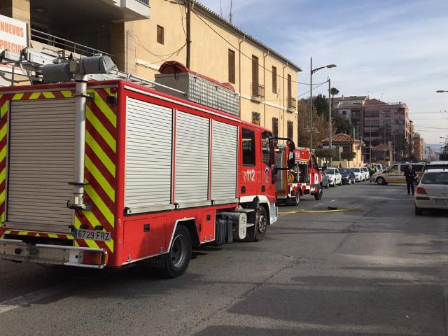 Emergencias y Bomberos de Jumilla organizan un simulacro de accidente de tráfico con atrapados