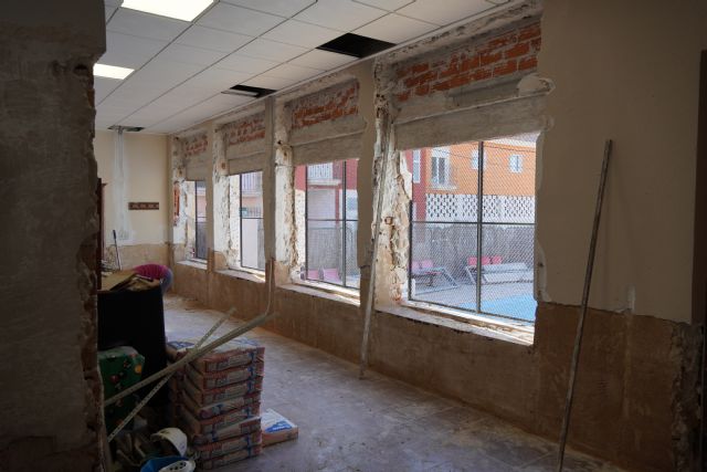 Terminan las obras de mejora y remodelación en Las Encebras y continúan en la Fuente del Pino y Casa del Artesano