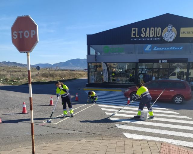 Trabajos de repintado de marcas viales