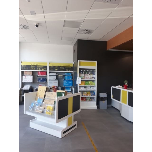 Correos renueva su oficina de Jumilla