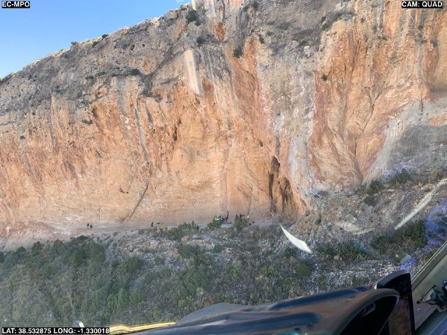 Servicios de emergencia acuden a un rescate de una mujer que ha caído realizando escalada en el Sector de escalada de La Graja en el término municipal de Jumilla