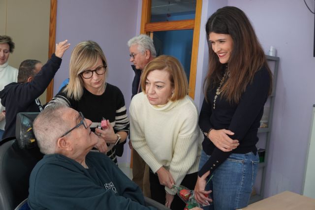 Aspajunide recibe la visita de la directora general de Personas con Discapacidad de la Región de Murcia