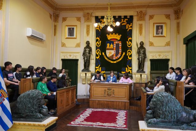 Jumilla celebra el segundo Pleno Juvenil para dar voz y respuesta a las propuestas de la juventud