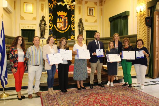 La Oficina de Turismo y tres bodegas del municipio reciben el distintivo de calidad turística SICTED
