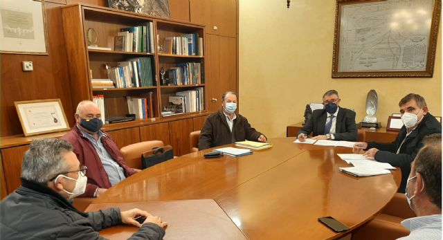 Urrea ha mantenido una reunión de trabajo con la Comunidad de Regantes Cañada del Judío de Jumilla