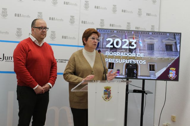 El Gobierno presenta el borrador del Presupuesto Municipal 2023, 'que pretende dar estabilidad para este año y los próximos'