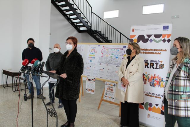 Jumilla pone en marcha el proyecto 'Tejiendo nuestro barrio'