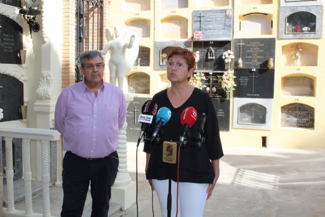 El Ayuntamiento rehabilita los nichos más antiguos del Cementerio Municipal