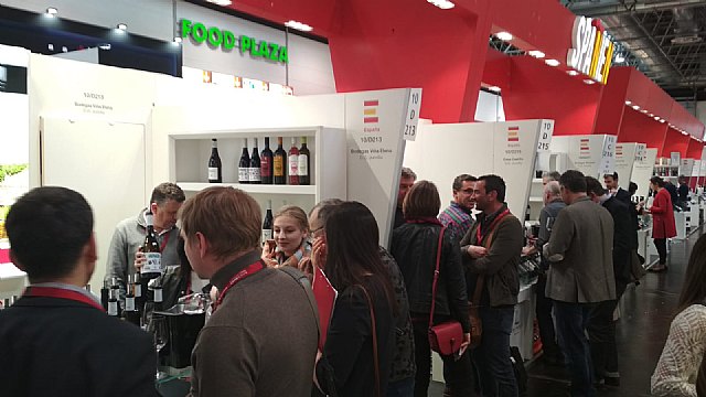 La DO Jumilla consolida sus vinos en Prowein, la muestra más importante del sector que tiene lugar en Alemania