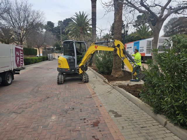 Medio Ambiente y Jardines continúan trabajando en la sostenibilidad de las zonas verdes de Jumilla