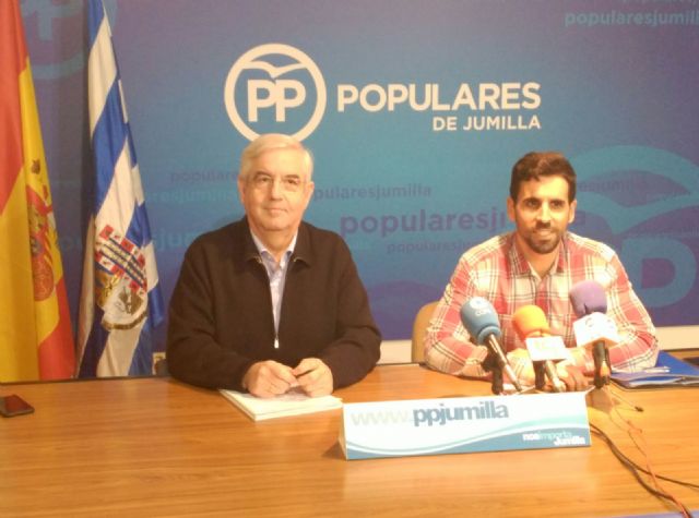 PP: 'Los comerciantes se sienten engañados y se han quedado sin iluminación'