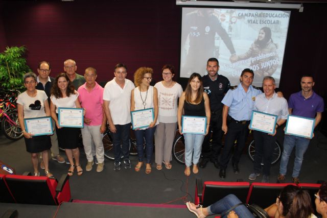 Entregadas ocho bicicletas en la clausura de la Campaña de Educación Vial Escolar