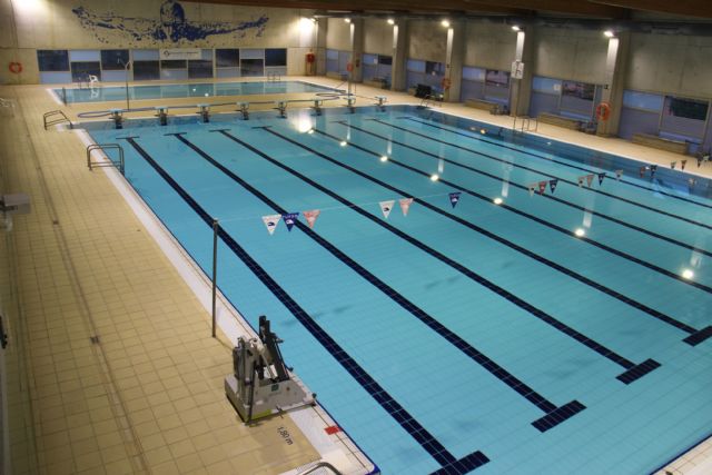 La Piscina Municipal Cubierta estrena iluminación más eficiente y de mayor calidad