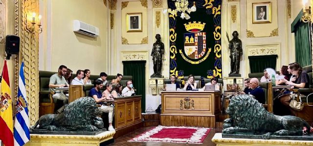 El Ayuntamiento Pleno de Jumilla condena la corrupción que rodea a Pedro Sánchez, su Gobierno y el PSOE
