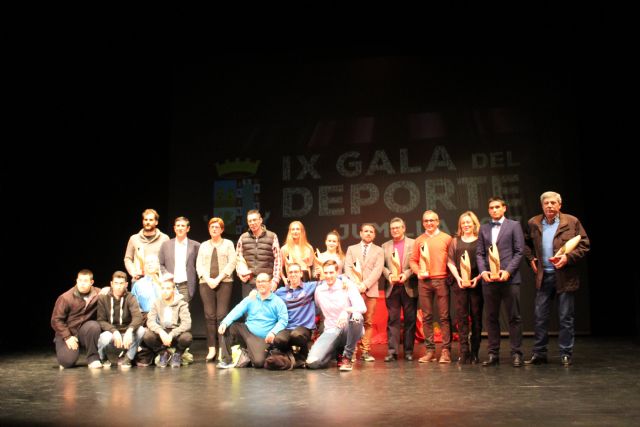 La Gala del Deporte de Jumilla reconoce el trabajo de los deportistas más destacados de 2017