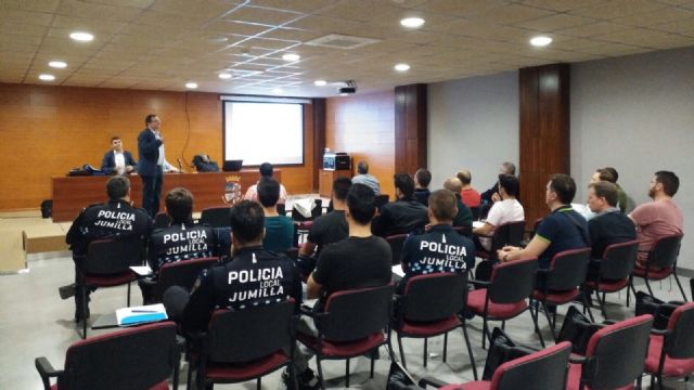 Jumilla acoge el primero de los cursos del programa de formación para Policías Locales