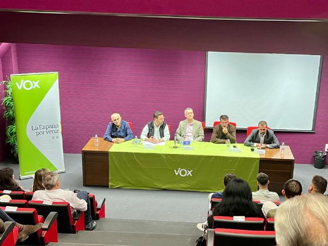 VOX Jumilla refuerza su proyecto municipal con el respaldo de la dirección regional: “estamos aquí para trabajar, crecer y prepararnos para gobernar”