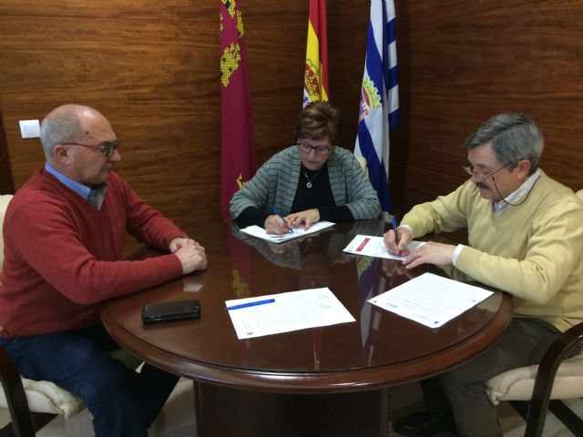 Firmados los convenios con las asociaciones medioambientales Stipa y Grupo Hinneni