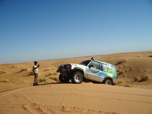 El 4x4 Montesinos Jumilla parte hacia tierras africanas con la expedición solidaria 'Marruecos 2014'