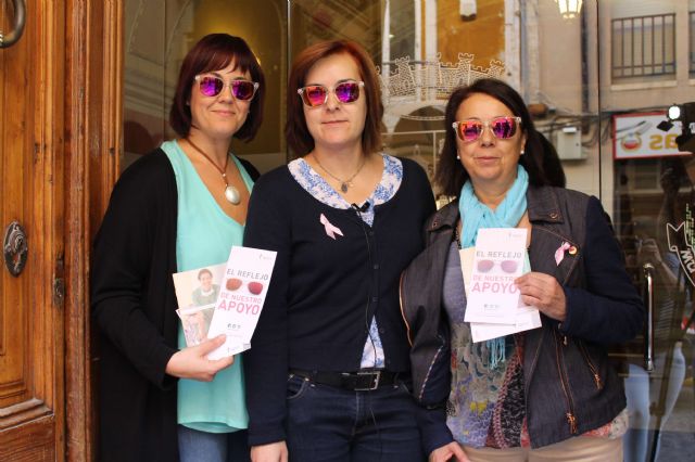 Jumilla sigue luchando contra el cáncer de mama, hoy con mesas informativas y el domingo con la II Marcha por la Mujer