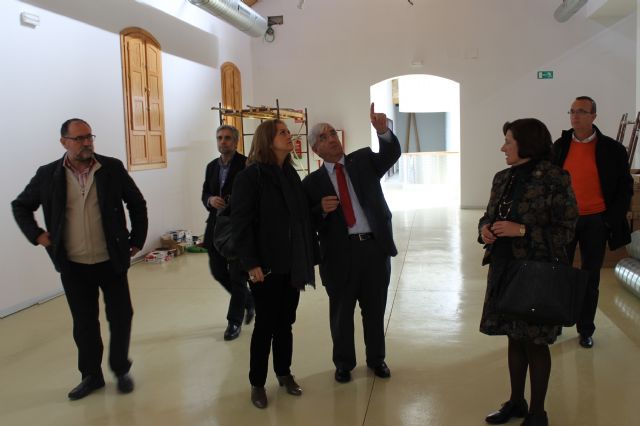 La directora general de Bienes Culturales visita los museos de la localidad