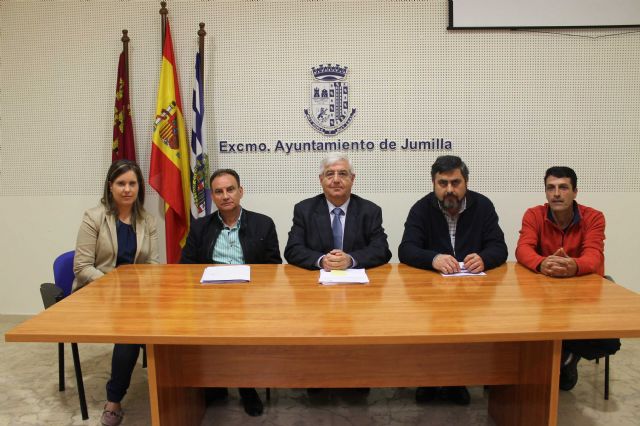 Aguas de Jumilla y ARJU firman un convenio de colaboración para continuar con los proyectos de intervención que vienen desarrollando