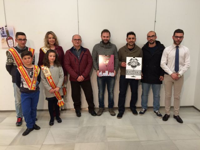 Alejandro Lencina y Luis Ruiz, vencedores del concurso de cartel y portada de la revista de la Fiesta de la Vendimia
