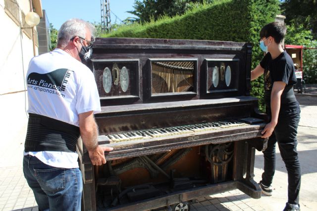 La Concejalía de Cultura restaurará el histórico piano del Teatro Vico, de finales del siglo XIX