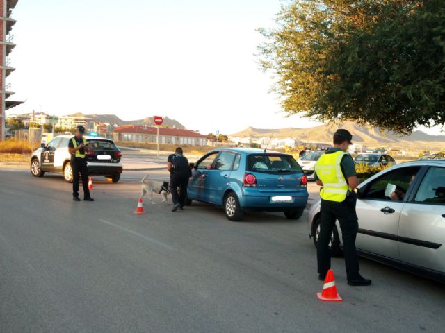 Policía Local y Guardia Civil realizan controles conjuntos dentro del Plan de Seguridad de Feria