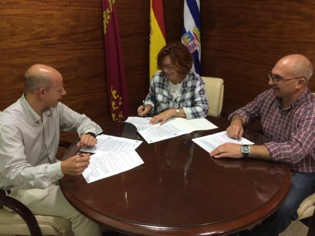 Firmado convenio de colaboración entre Ayuntamiento y la Asociación Stipa
