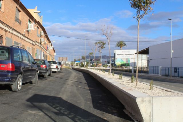 Finalizan las obras de renovación del asfaltado de las calles de las viviendas del MOPU y entorno