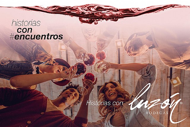 Bodegas Luzón lanza su estrategia 'Historias con...' que une personas y emociones con el mundo del vino