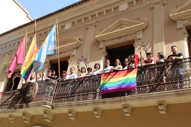 Jumilla colocará por quinto año la bandera del orgullo LGTBI+ en el balcón del Ayuntamiento