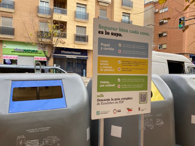 El Ayuntamiento comienza con la renovación de la flota de contenedores de recogida selectiva y de residuos sólidos urbanos